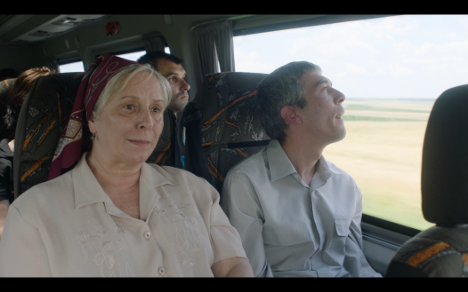 Filme TOTUL E FOARTE DEPARTE